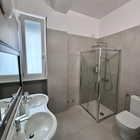 Bilocale In Bande Nere-Metro Rossa Duomo Apartment Milan Exterior photo