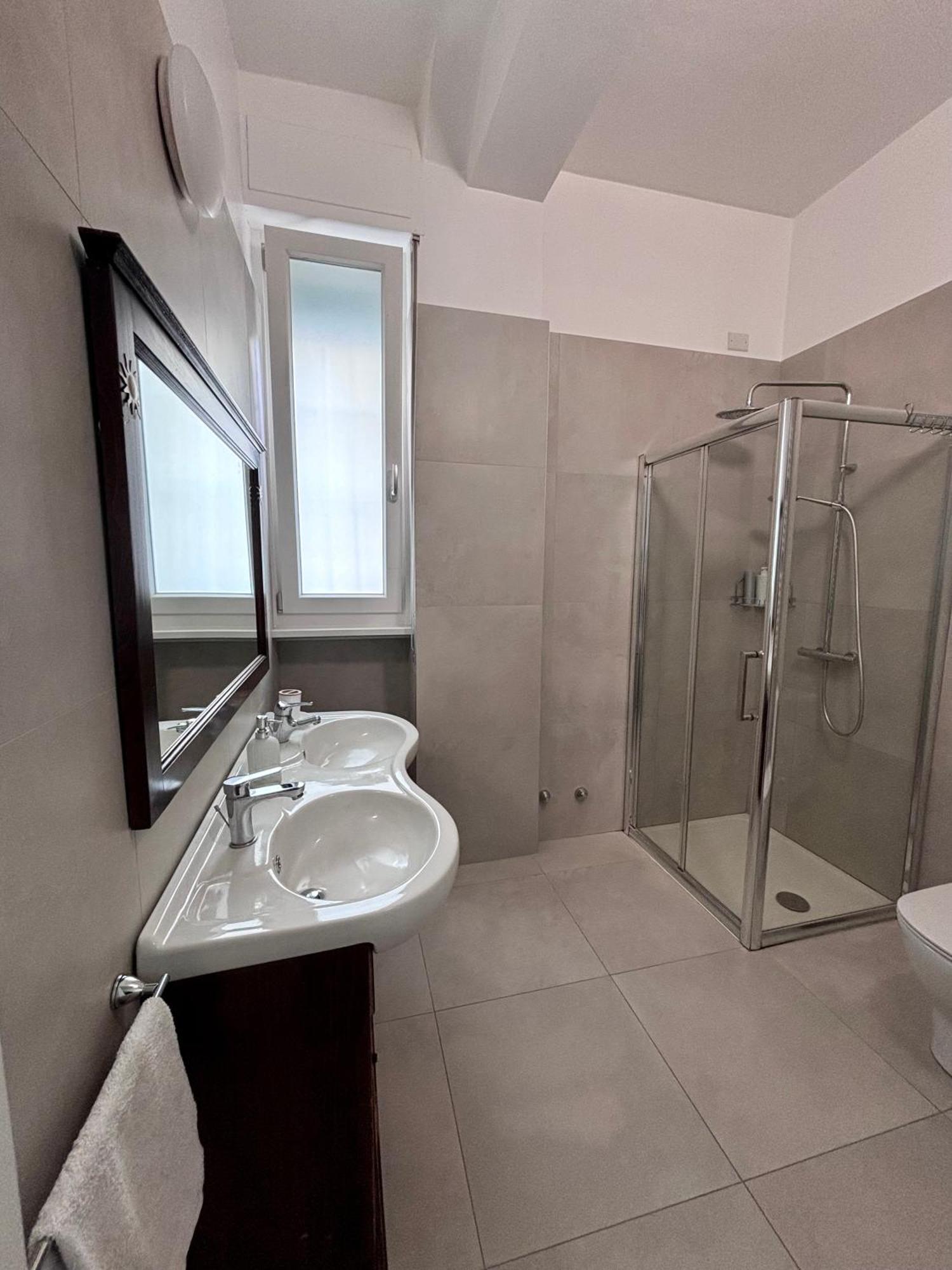 Apartamento Bilocale In Bande Nere-metro Rossa Duomo *